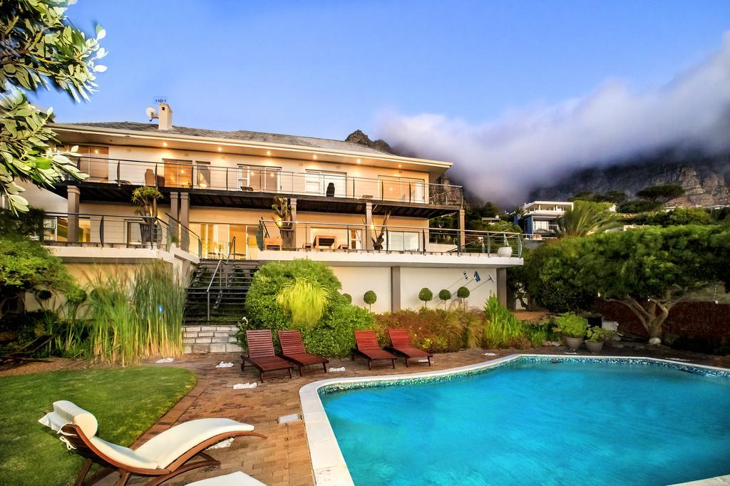 Atholl House Hotell Camps Bay Exteriör bild
